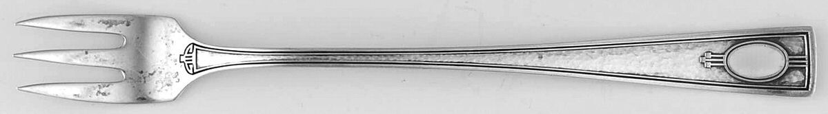Carthage (Sterling, 1917) Oyster Fork by Wallace Silver-1