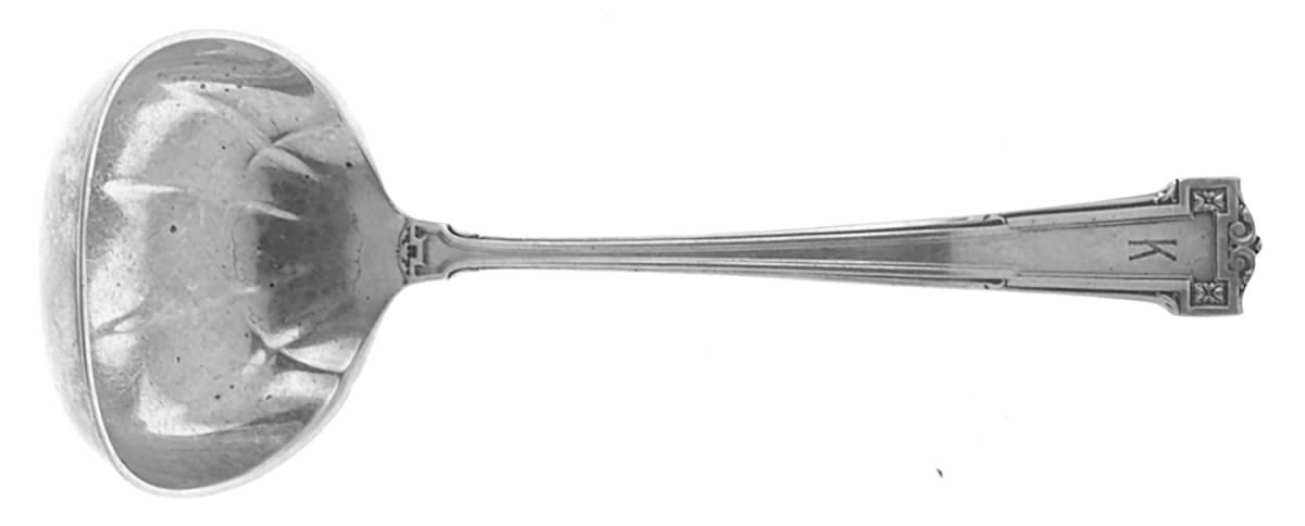 Dauphine (Sterling, 1916) Solid Gravy Ladle by Wallace Silver-1