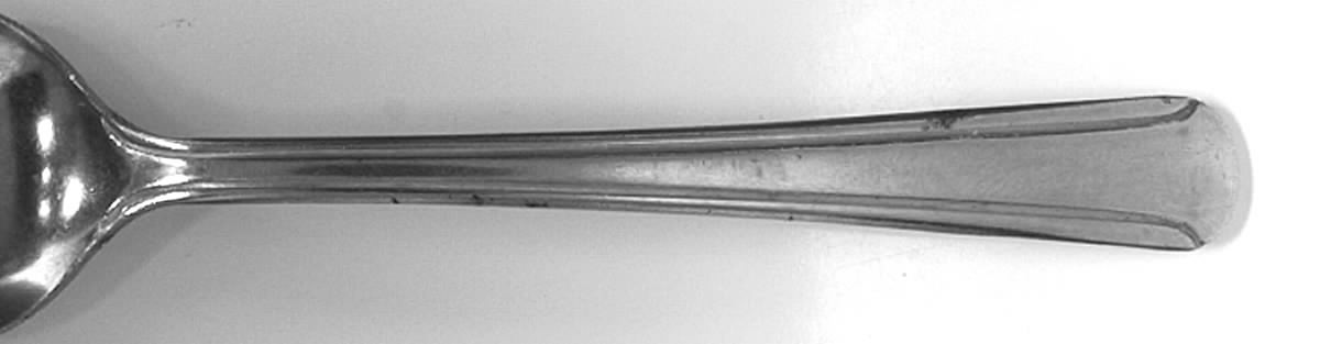 Deluxe Dominion Place/Oval Soup Spoon by Wallace Silver-1