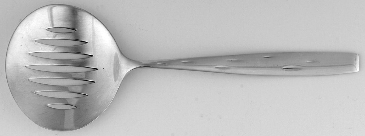 Discovery (Sterling, 1957) Solid Bon Bon Spoon with Pierced Bowl by Wallace Silver-1