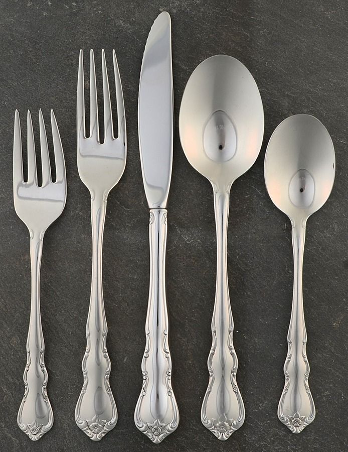 Discretion (Stainless) 5 Piece Place Setting by Wallace Silver-1