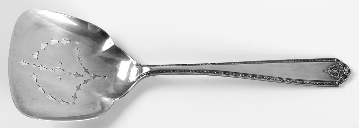 Dorothy Q (Silverplate, 1931) Tomato Server, Solid Piece by Wallace Silver-1