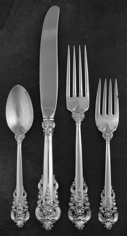 Grande Baroque (Sterling, 1941) 4 Piece Dinner Size Setting by Wallace Silver-1