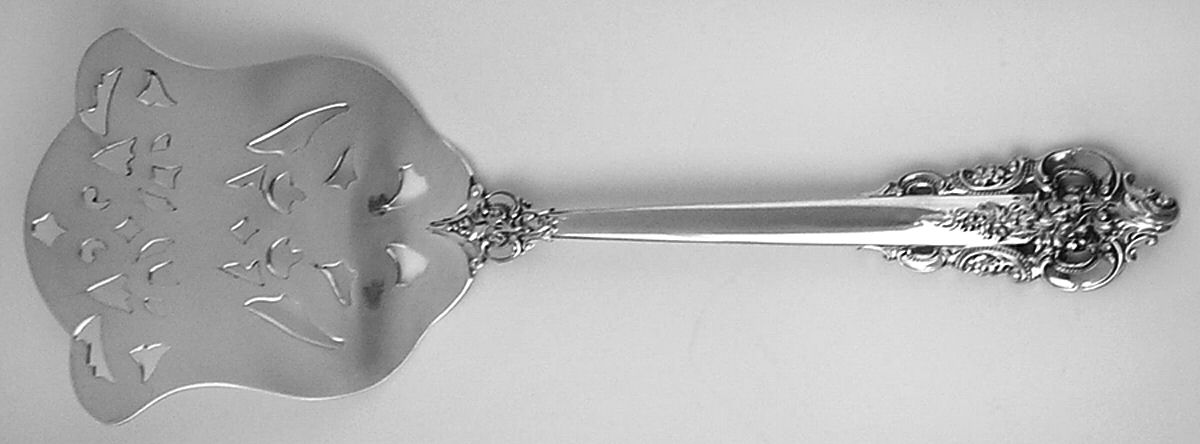 Grande Baroque (Sterling, 1941) Solid Asparagus Server by Wallace Silver-1