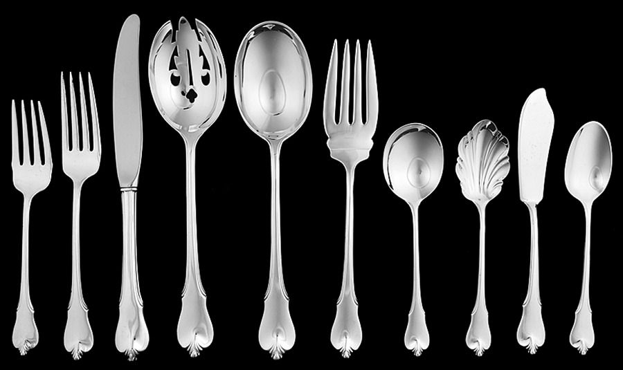 Grand Colonial (Sterling, 1942, No Monos) 45 Piece Place Size Starter Set by Wallace Silver-1