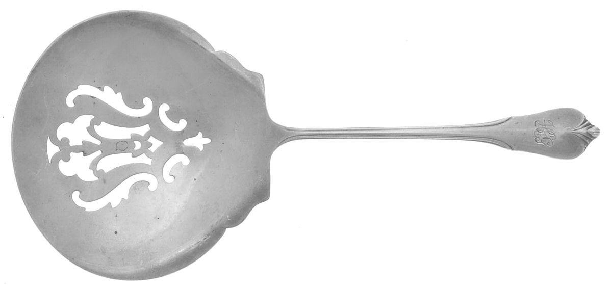 Grand Colonial (Sterling, 1942, No Monos) Solid Bon Bon Spoon with Pierced Bowl by Wallace Silver-1