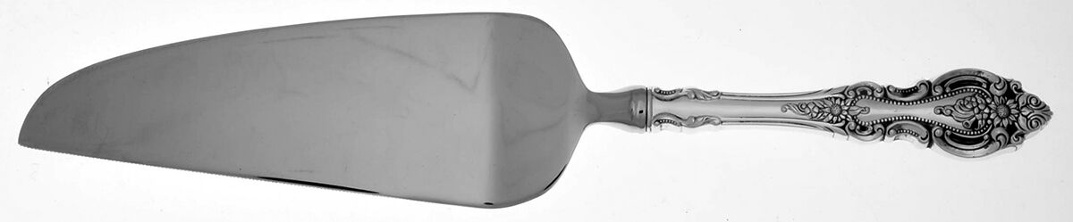 Grand Victorian (Sterling, 1973) Pie and Cake Server with Stainless Blade HC by Wallace Silver-1
