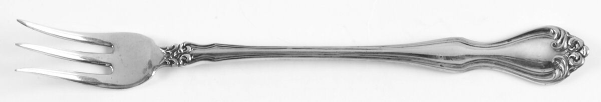Hampton (Sterling, 1904) Oyster Fork by Wallace Silver-1