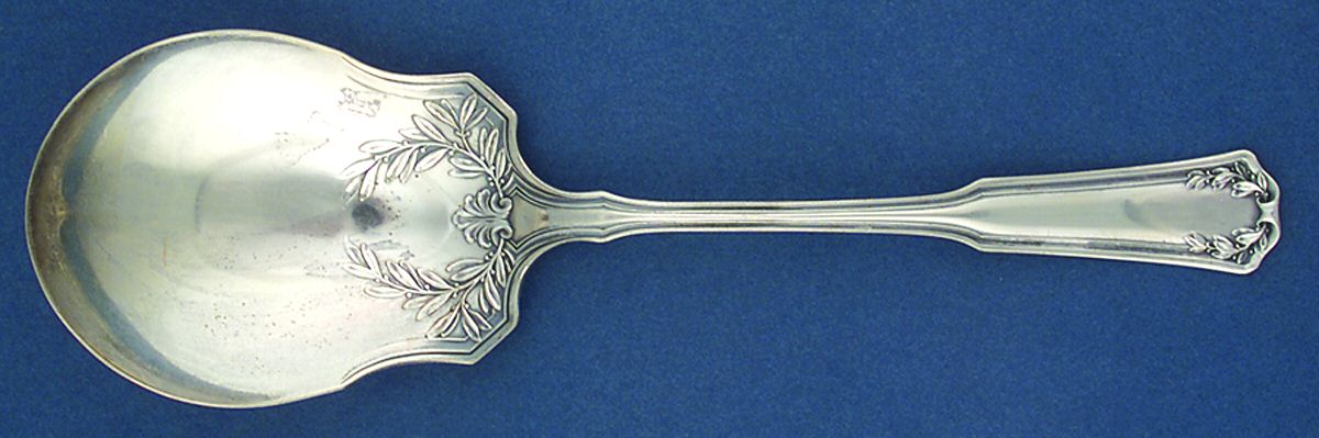 Laurel (Silverplate, 1910) Solid Smooth Casserole Spoon by Wallace Silver-1