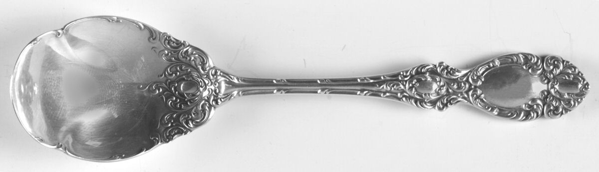 Lucerne (Sterling, 1896, No Monograms) Sugar Shell Spoon by Wallace Silver-1