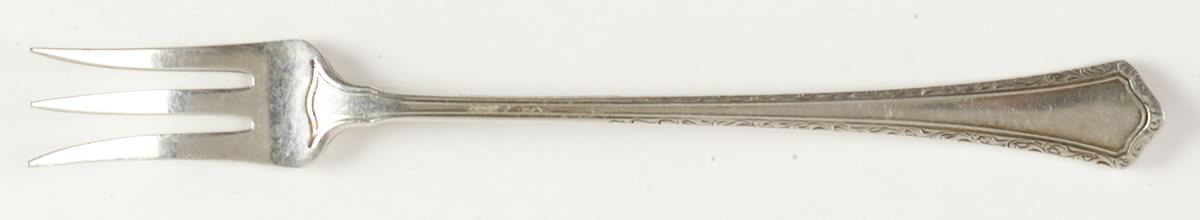 Madison (Sterling, 1913) Oyster Fork by Wallace Silver-1