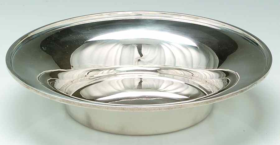 Sterling Hollowware 10" Round Vegetable Bowl by Wallace Silver-1