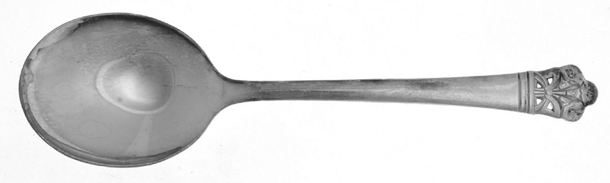 Morning Glory (Silverplate, 1945) Round Bowl Soup Spoon (Cream Soup) by Wallace Silver-1