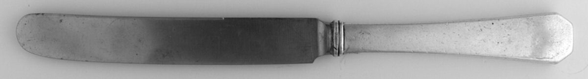 Monterey (Sterling, 1922) Old French Hollow Knife by Wallace Silver-1