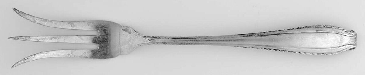 Rembrandt (Sterling, 1938, No Monograms) Lemon Fork by Wallace Silver-1