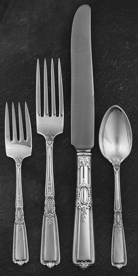 Renaissance (Sterling, 1925) 4 Piece Dinner Size Setting by Wallace Silver-1