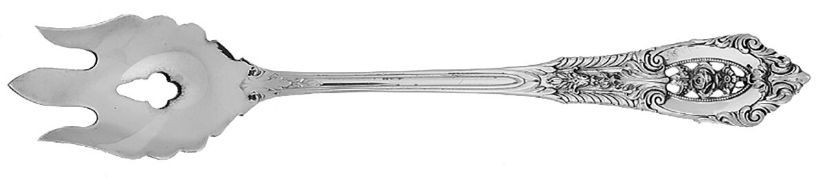 Rose Point (Sterling, 1934, No Monograms) Vegetable Serving Fork Solid  HC by Wallace Silver-1