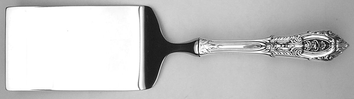 Rose Point (Sterling, 1934, No Monograms) Lasagna Server with Stainless Blade by Wallace Silver-1