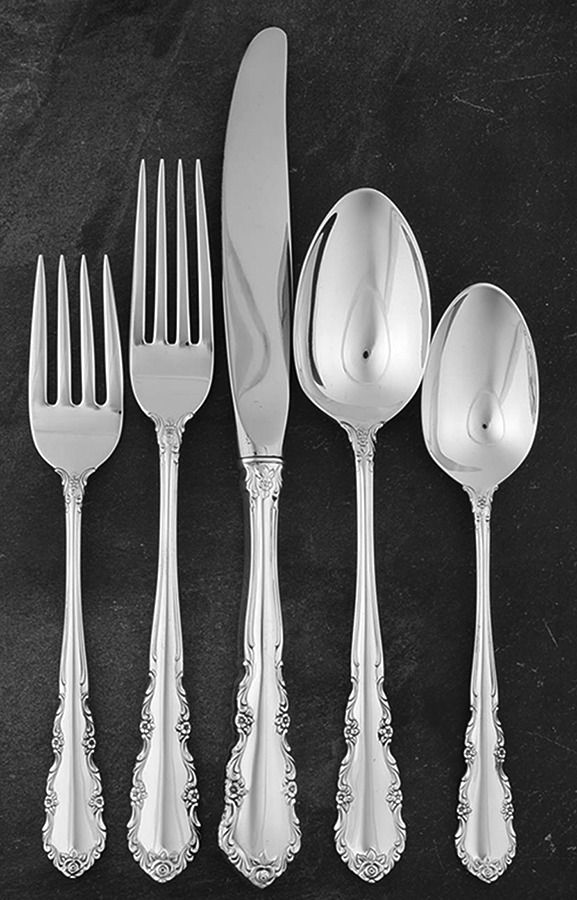Shenandoah (Sterling, 1966) 5 Piece Place Size Setting by Wallace Silver-1