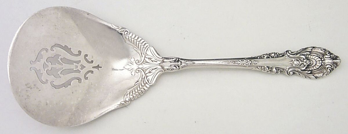 Sir Christopher (Sterling) Tomato Server, Solid Piece by Wallace Silver-1