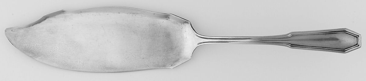 Somerset (Sterling, 1913) Large Solid Fish Serving Knife by Wallace Silver-1