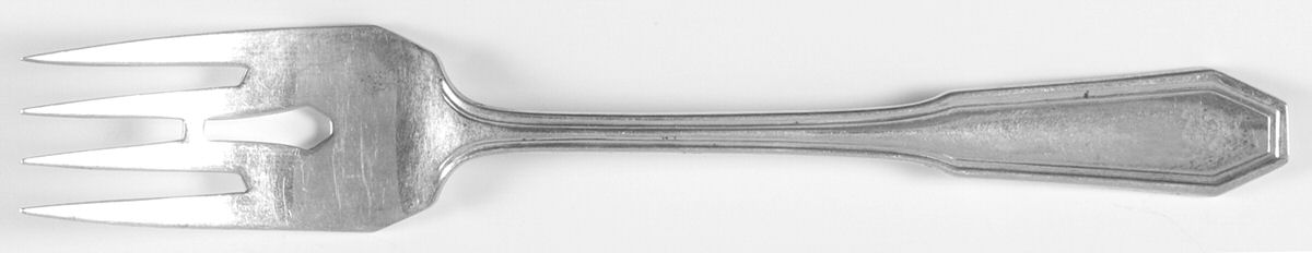 Somerset (Sterling, 1913) Pastry Fork by Wallace Silver-1