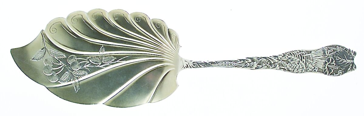 St. Leon (Sterling, 1890) Small Fish Serving Knife, Bright Cut Solid Piece by Wallace Silver-1
