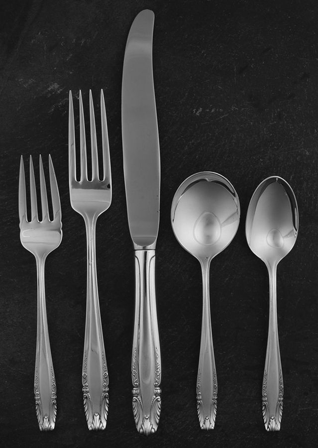 Stradivari (Sterling, 1937, No Monograms) 5 Piece Dinner Size Setting by Wallace Silver-1