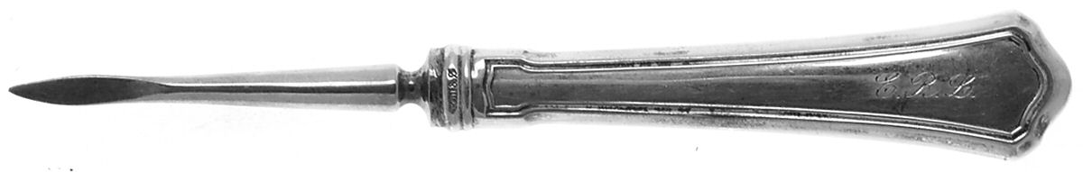 Washington (Sterling, 1911) Hollow Handle Nut Pick, Silverplate Pick by Wallace Silver-1
