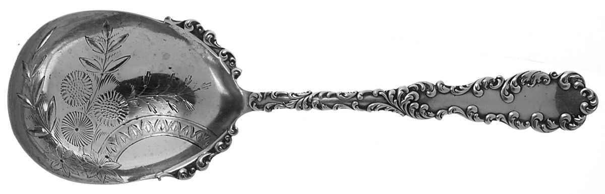 Waverly (Sterling, 1890) Medium Bright Cut Berry/Casserole Spoon by Wallace Silver-1