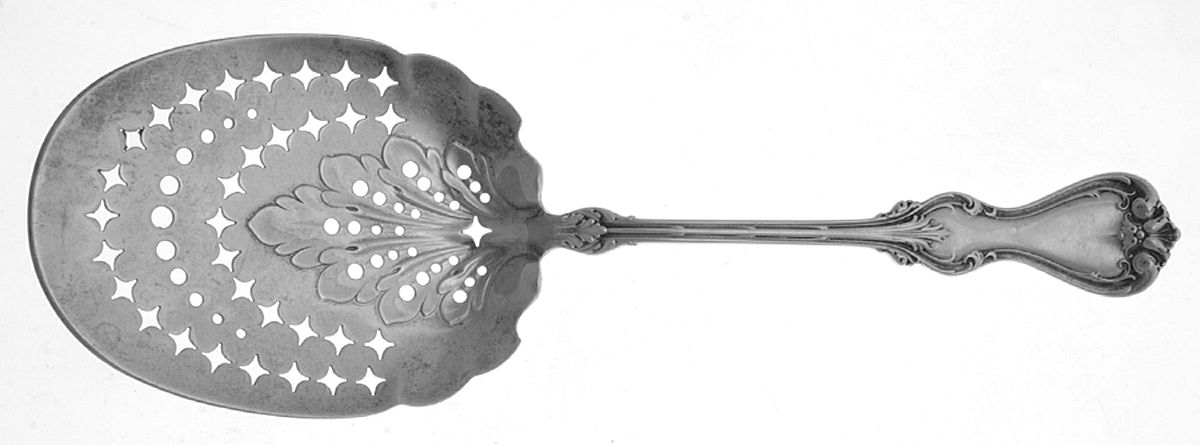 Duke of York (Sterling, 1900) Tomato Server, Solid Piece by Whiting Manf Co-1