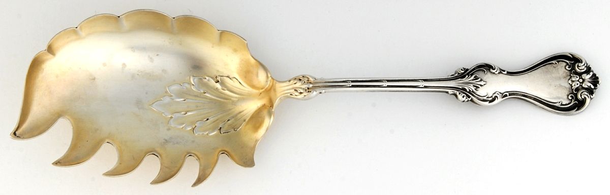 Duke of York (Sterling, 1900) Solid Macaroni Server by Whiting Manf Co-1