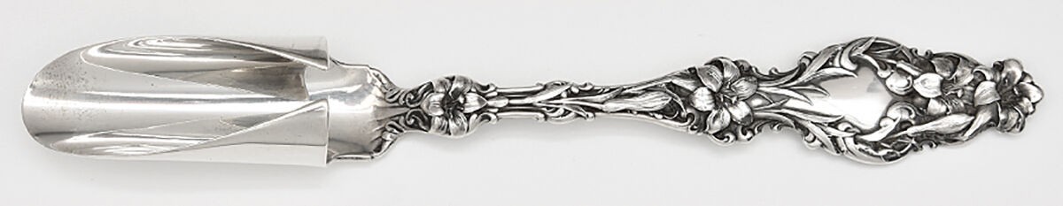 Lily (Sterling, 1902, Lion-Pat.1902) Solid Large Cheese Scoop by Whiting Manf Co-1