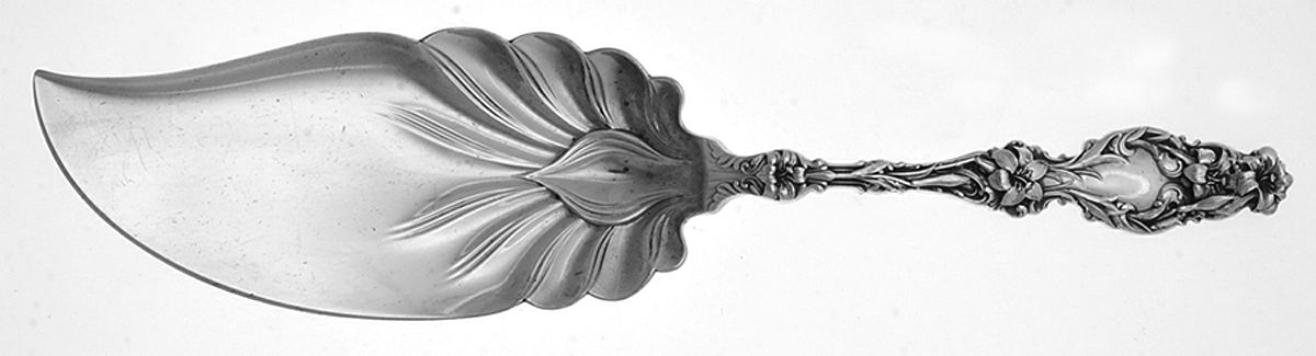 Lily (Sterling, 1902, Lion-Pat.1902) Small Solid Fish Serving Knife by Whiting Manf Co-1