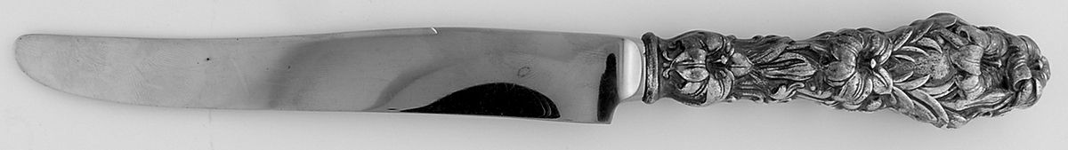 Lily (Sterling, 1902, Lion-Pat.1902) New French Thick Handled Hollow Knife by Whiting Manf Co-1
