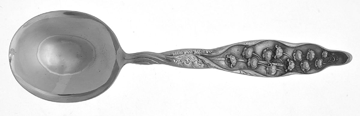 Lily of The Valley (Sterling, 1885, No Monograms) Round Bowl Soup Spoon (Gumbo) by Whiting Manf Co-1