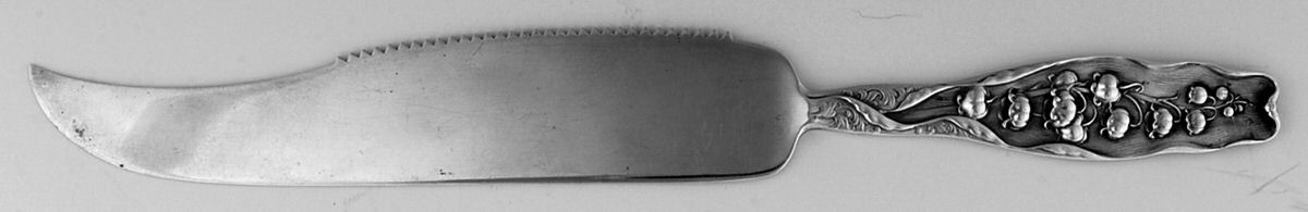 Lily of The Valley (Sterling, 1885, No Monograms) Cake Saw Solid Piece by Whiting Manf Co-1