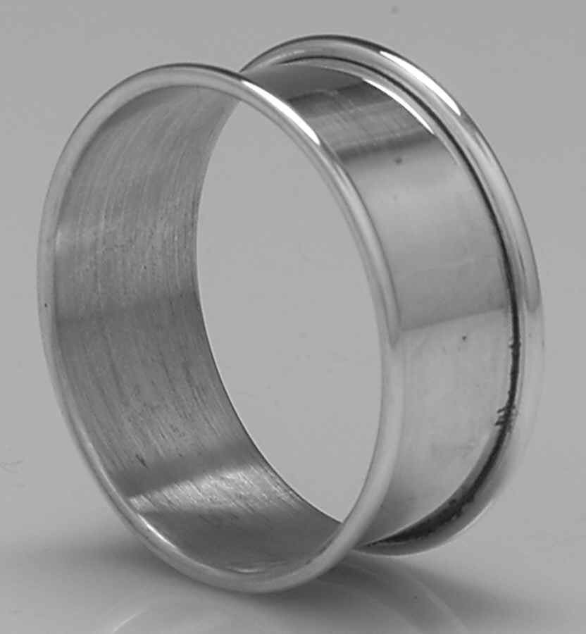 Sterling Hollowware Round Napkin Ring by Web Silver-1