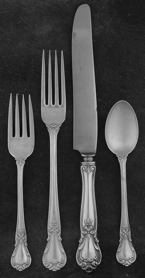 Ancestry (Sterling, 1940) 4 Piece Dinner Size Setting by Weidlich Silver-1