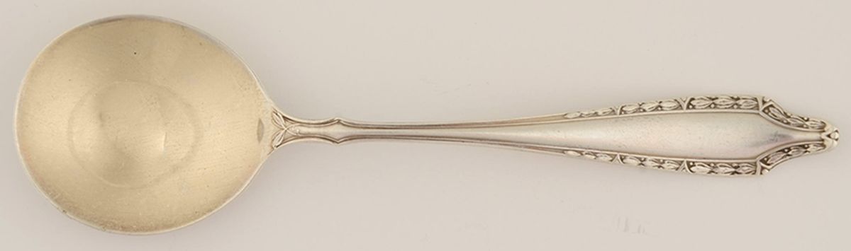 Devon (Sterling, 1925) Large Round Bowl Soup Spoon (Bouillon) by Weidlich Silver-1