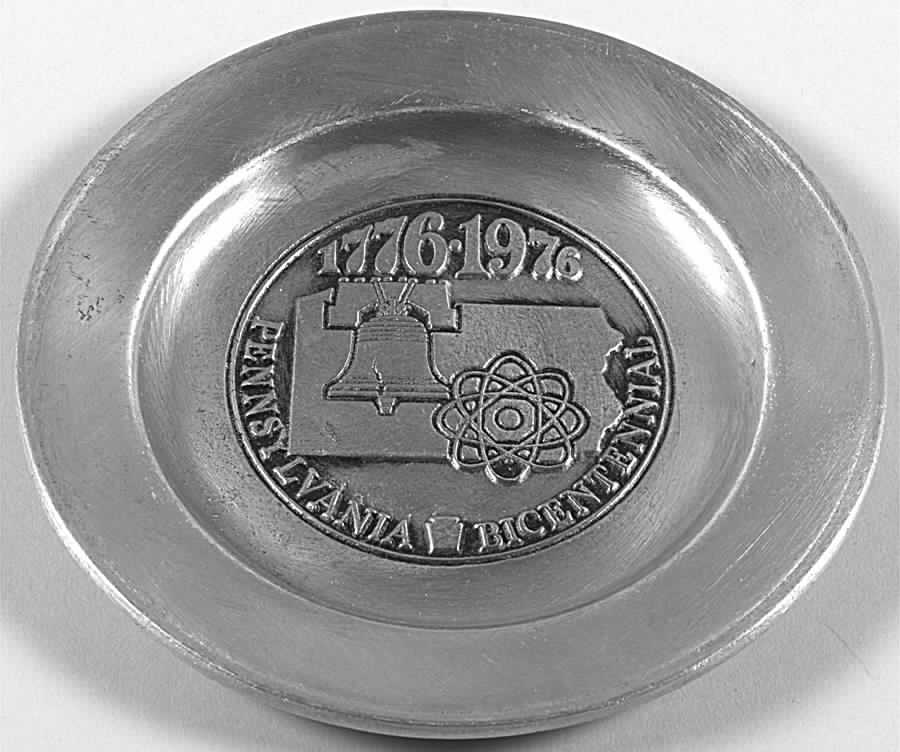 Bicentennial (Armetale, Hollowware) Bread Plate by Wilton Armetale-1