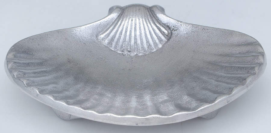 Armetale Hollowware (Non-Silver) Large Ashtray by Wilton Armetale-1