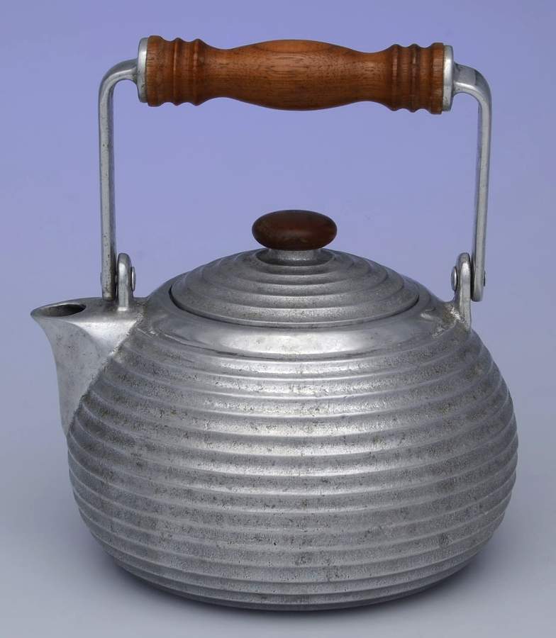 Armetale Hollowware (Non-Silver) Tea Pot by Wilton Armetale-1