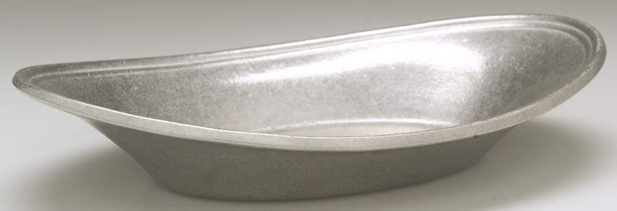 Armetale Hollowware (Non-Silver) 9" Bread Tray by Wilton Armetale-1