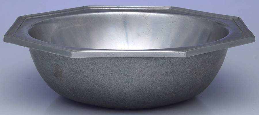 Armetale Hollowware (Non-Silver) Round Centerpiece by Wilton Armetale-1