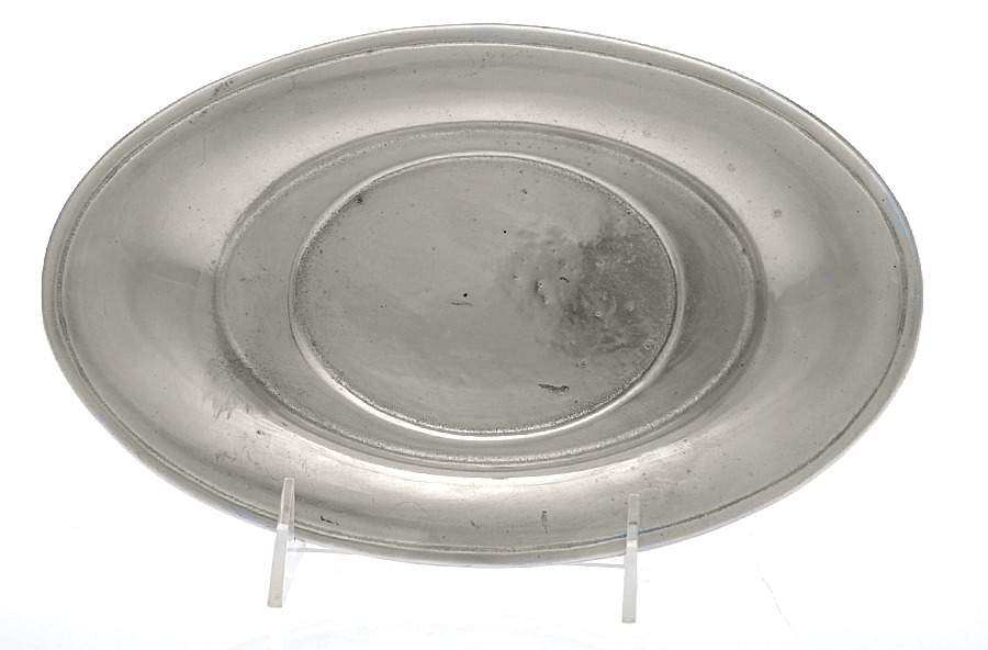 Plough Tavern (Armetale, Hollowware) Underplate for Gravy Boat by Wilton Armetale-1