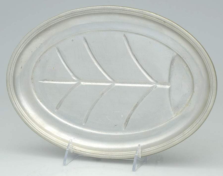 Plough Tavern (Armetale, Hollowware) 11" Oval Steak Plate by Wilton Armetale-1