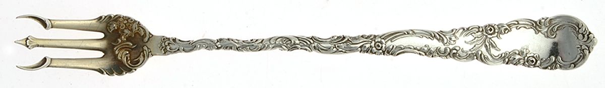 Junior Rococo (Sterling, 1896) Oyster Fork by Wendell-1