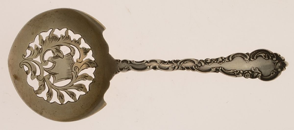 Junior Rococo (Sterling, 1896) Solid Bon Bon Spoon with Pierced Bowl by Wendell-1