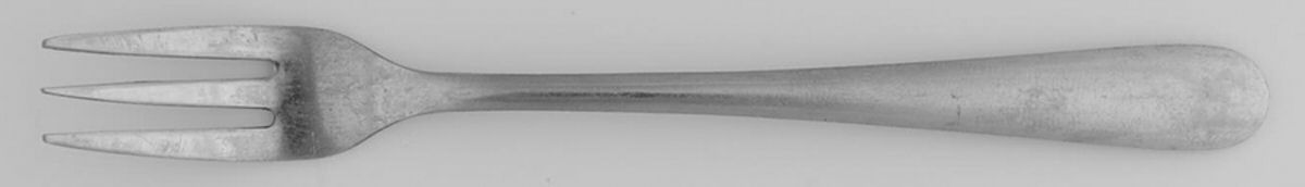 Olde Essex Cocktail/Seafood Fork by World Tableware-1